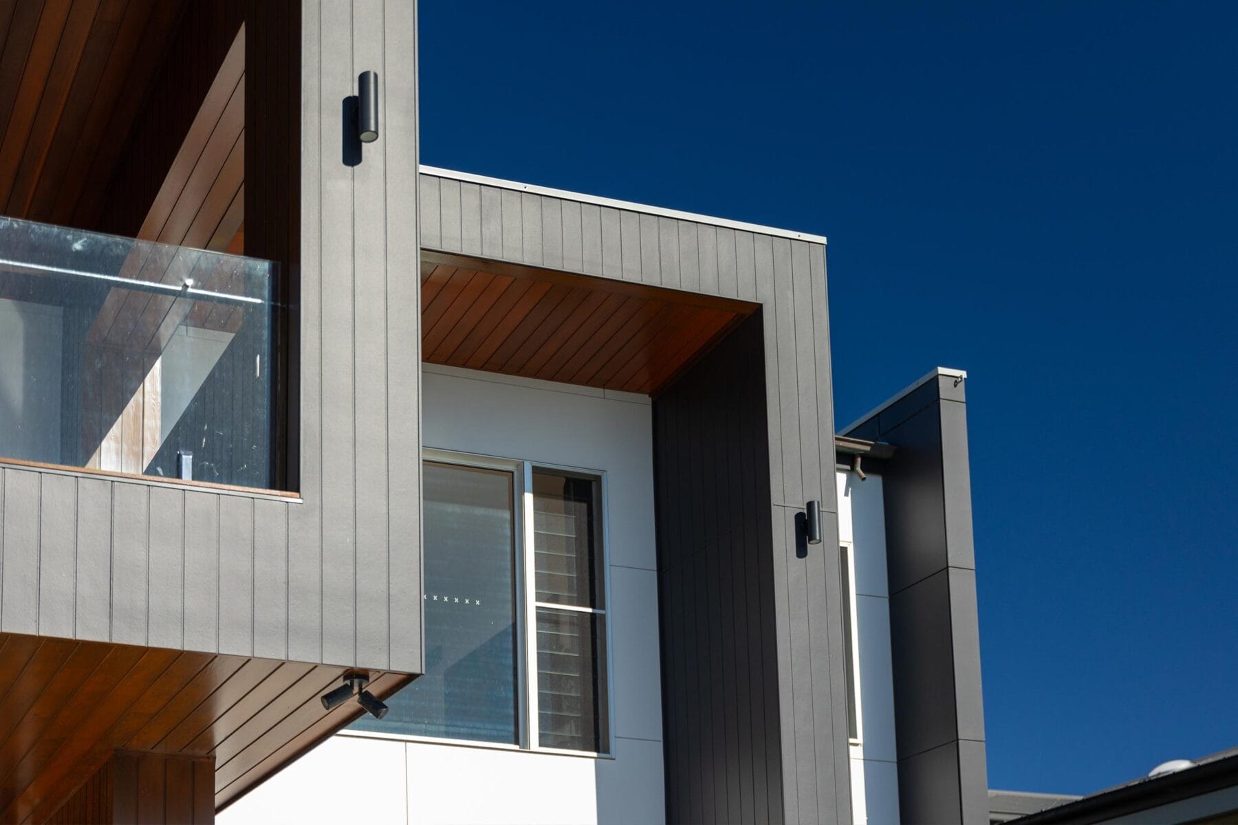 Project Gipps (Kiama, South Coast, NSW) - outdoor lighting and wood work