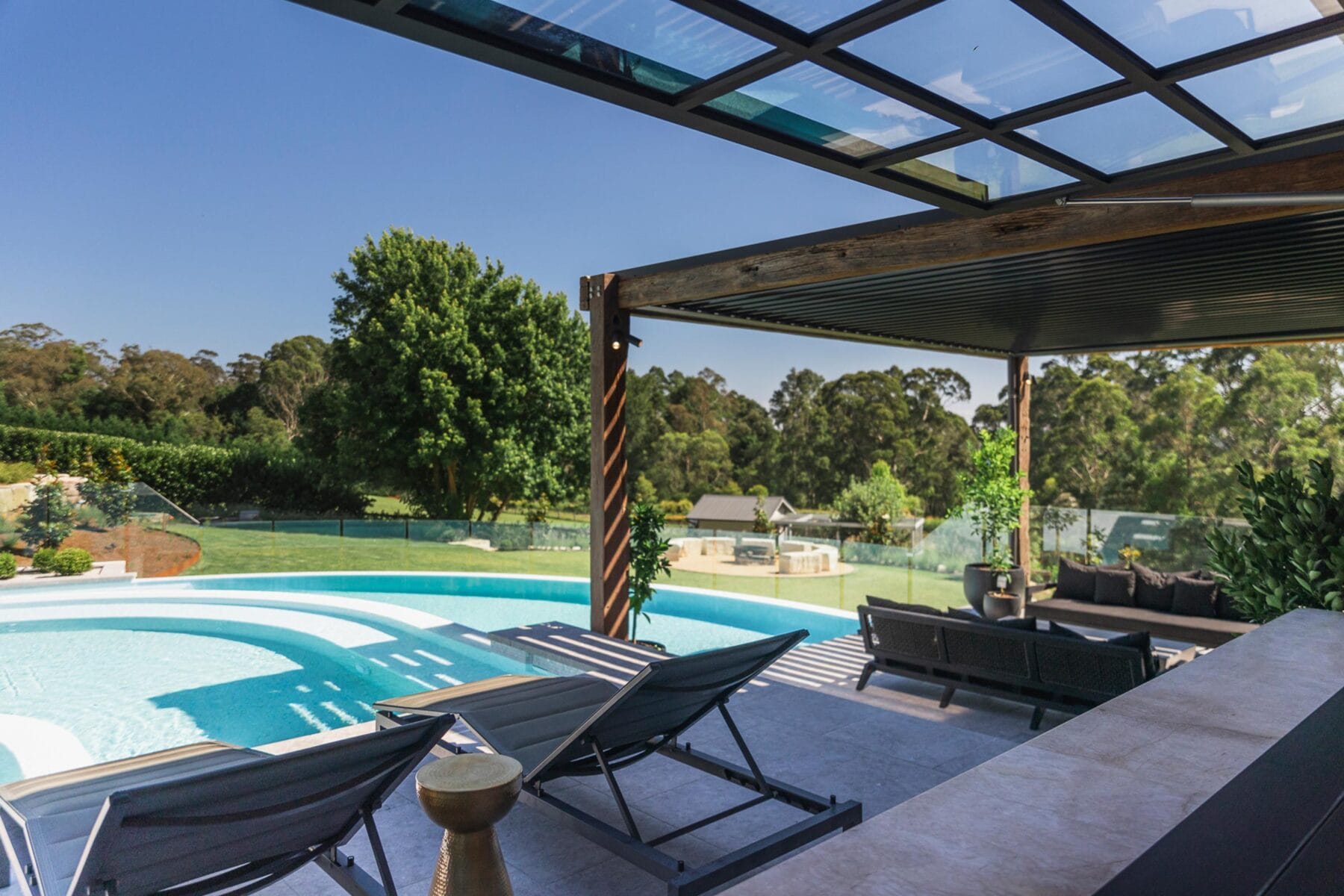 Project Range (Mittagong, Southern Highlands, NSW) - pool area pergola